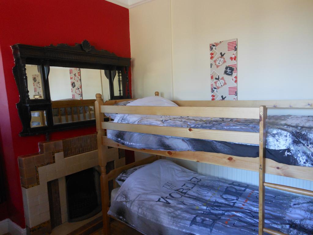 Loughcrew Megalithic Hostel Millbrook エクステリア 写真