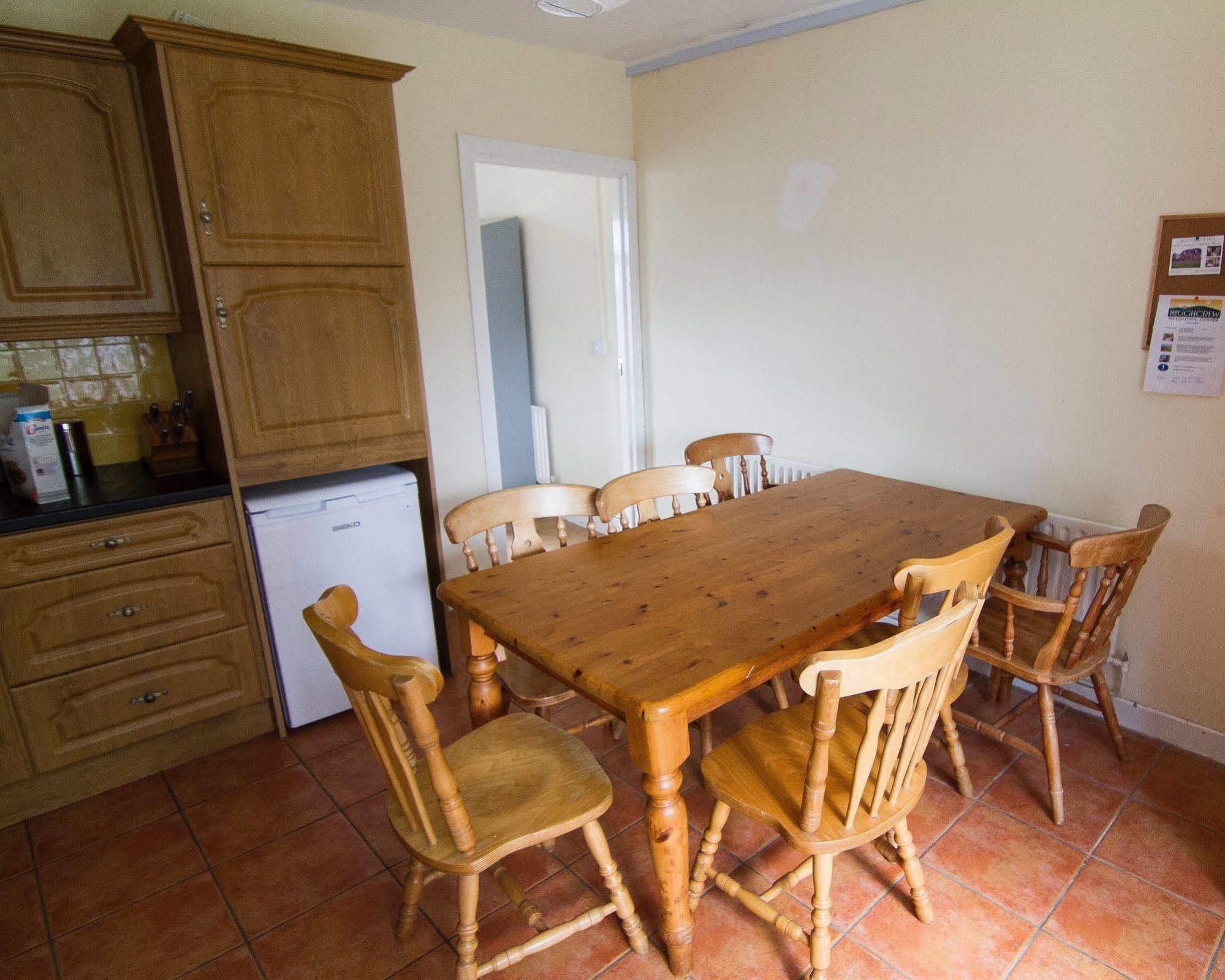 Loughcrew Megalithic Hostel Millbrook エクステリア 写真